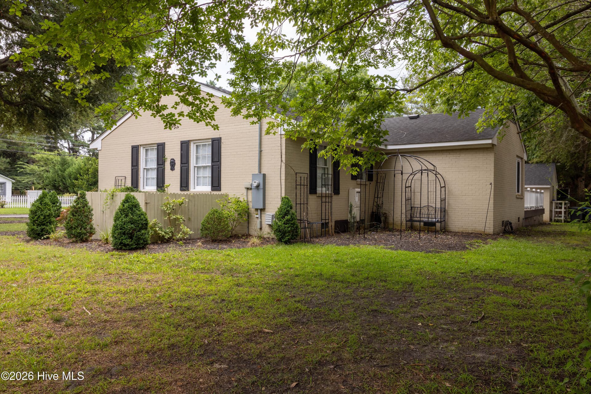 right and rear - 221 E Water Street, Edenton, NC 27932