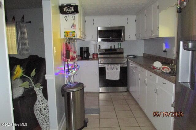 Single Family Residence at 584 N 3rd Street, Saint Pauls, NC 28384, photo 12 of 24