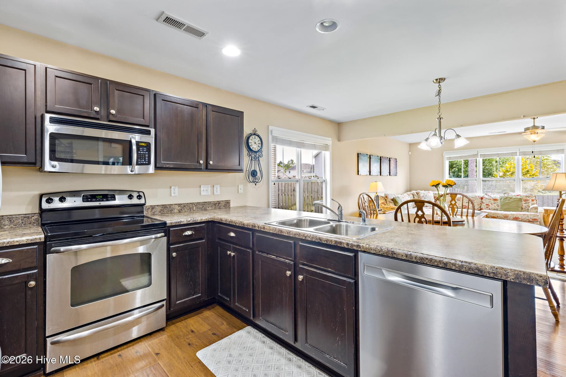 Single Family Residence at 8025 Footpath Road, Leland, NC 28451, photo 48 of 102