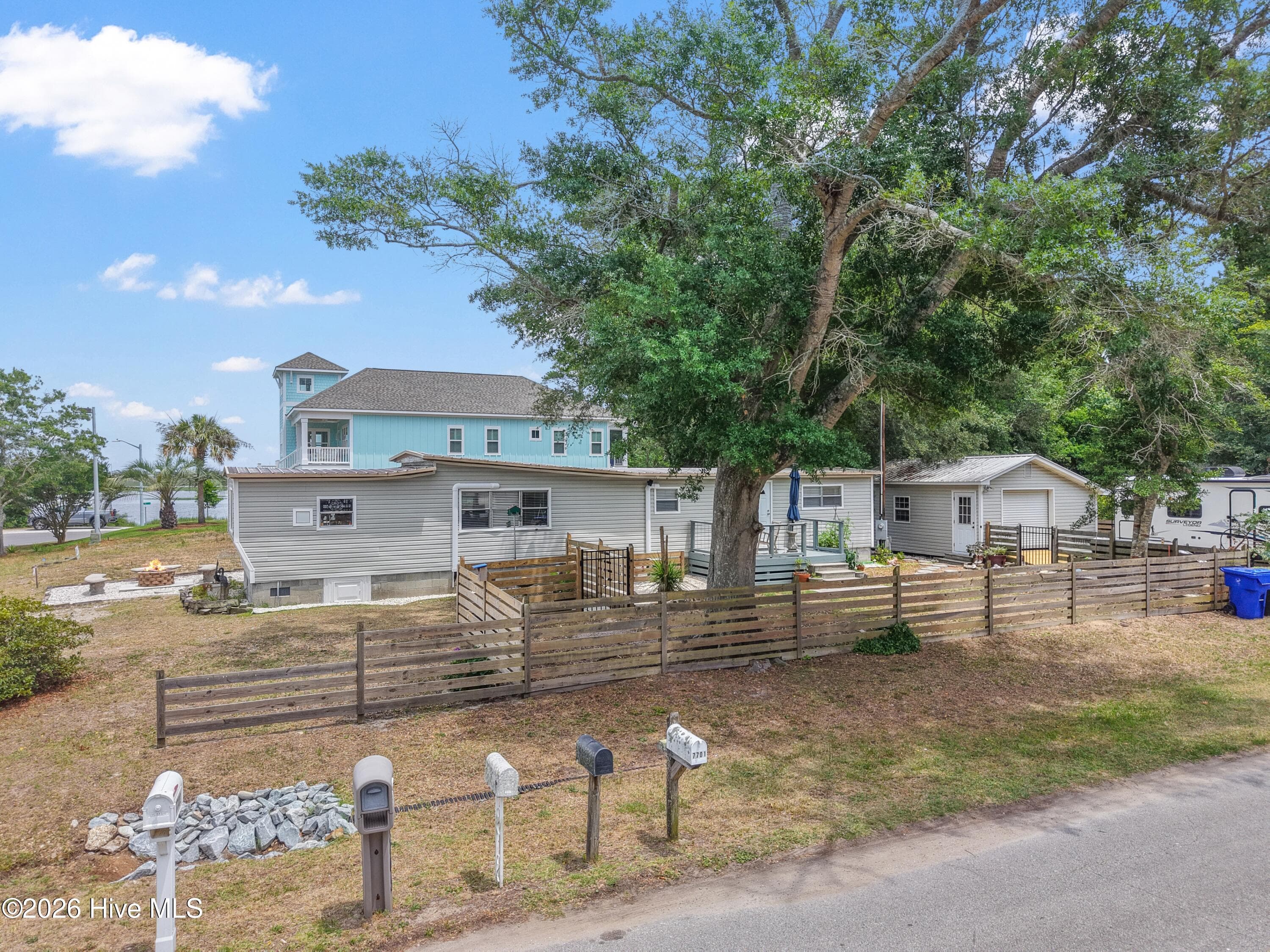 Manufactured Home at 7701 E Yacht Drive, Oak Island, NC 28465, photo 40 of 69