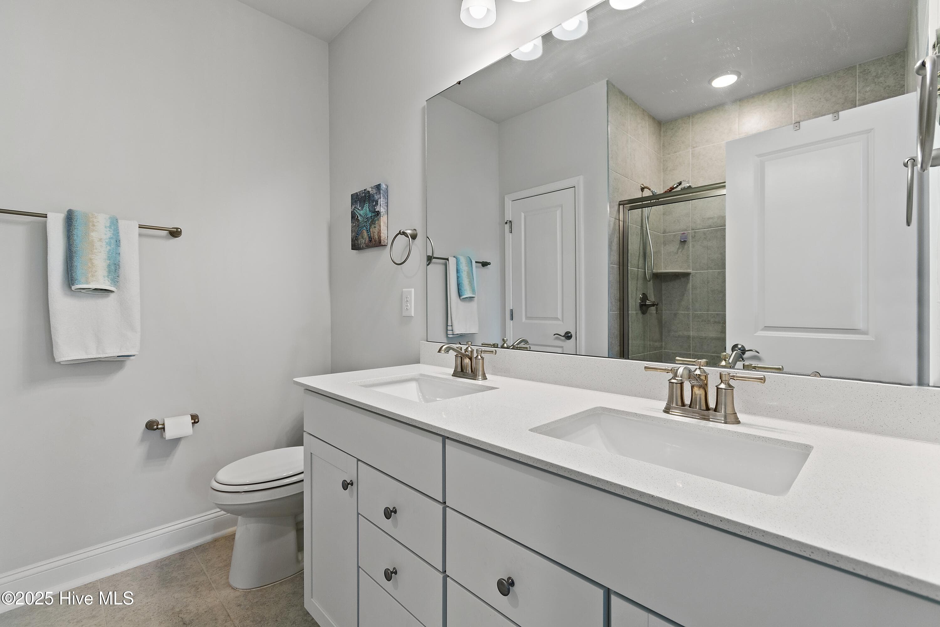 Single Family Residence at 225 Eagle Claw Drive, Calabash, NC 28467, photo 20 of 50