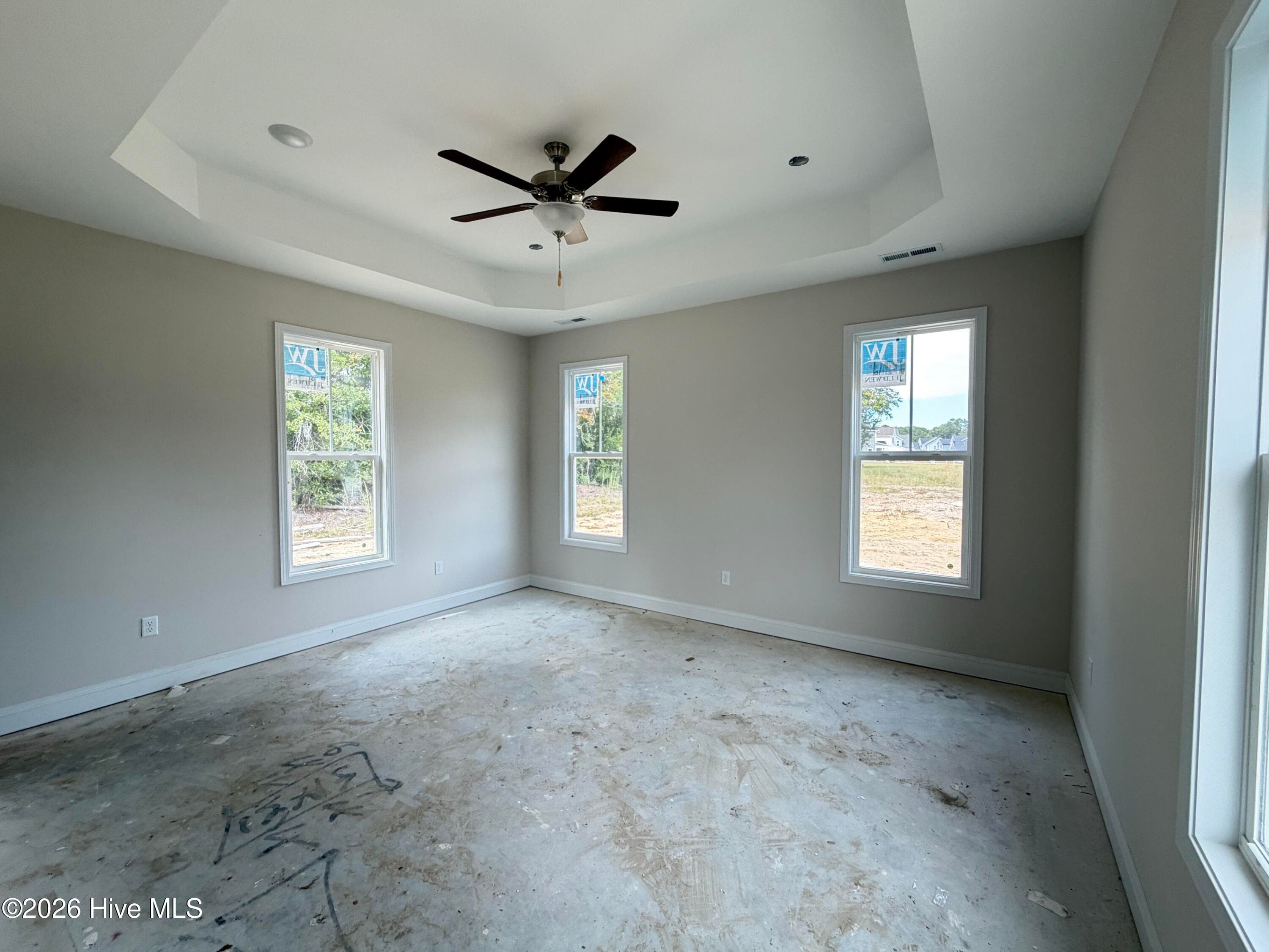 Single Family Residence at 176 S Bandwheel Way, Hampstead, NC 28443, photo 9 of 25