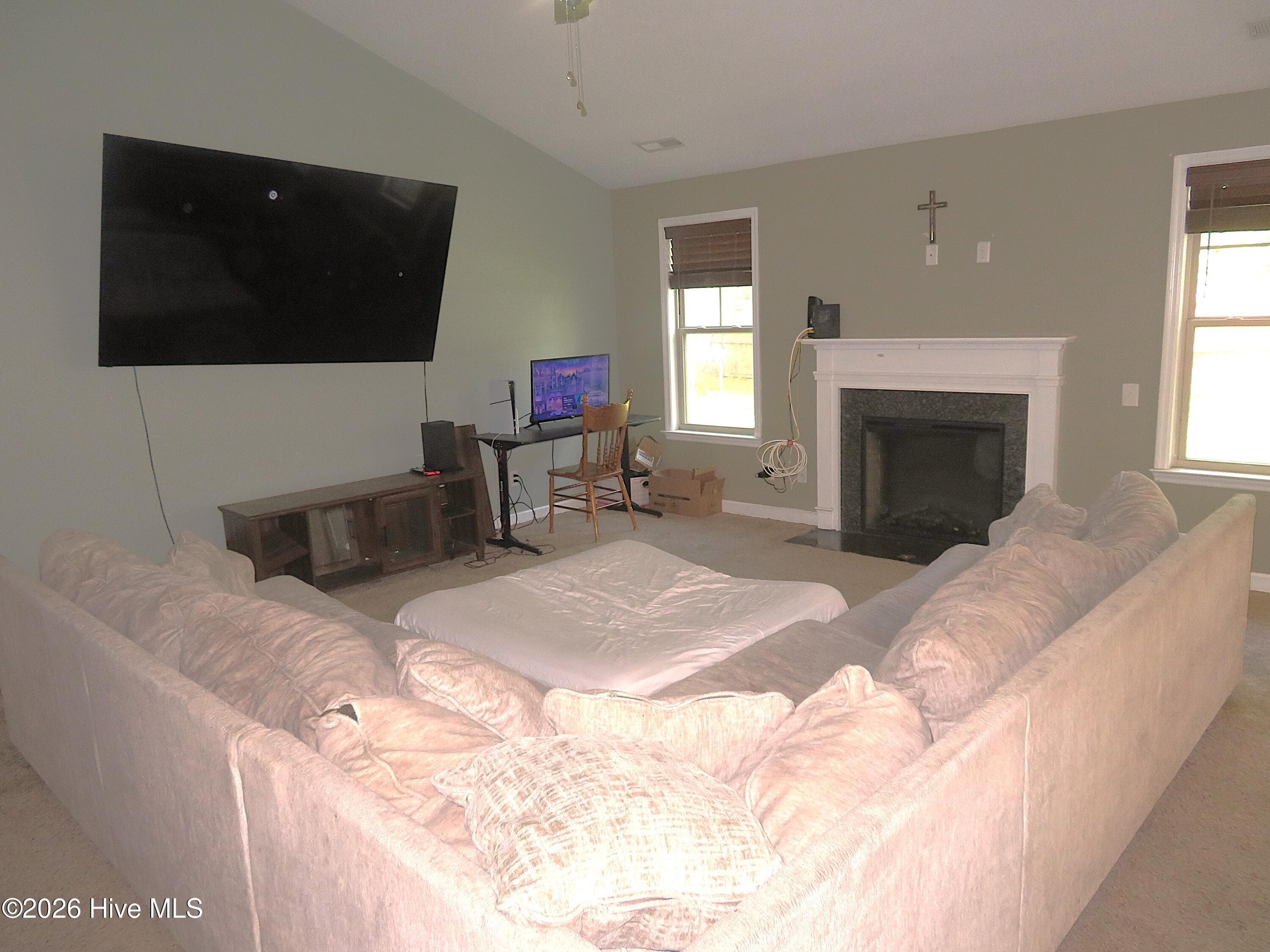 Single Family Residence at 702 Ashley Meadow Lane, Jacksonville, NC 28546, photo 6 of 51