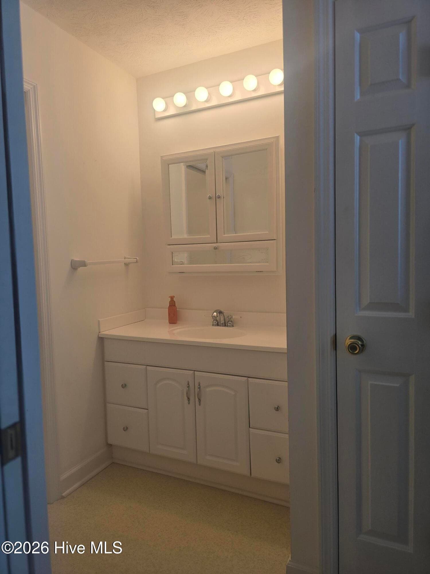 Master bath - 214 E Bladen Street, Bladenboro, NC 28320