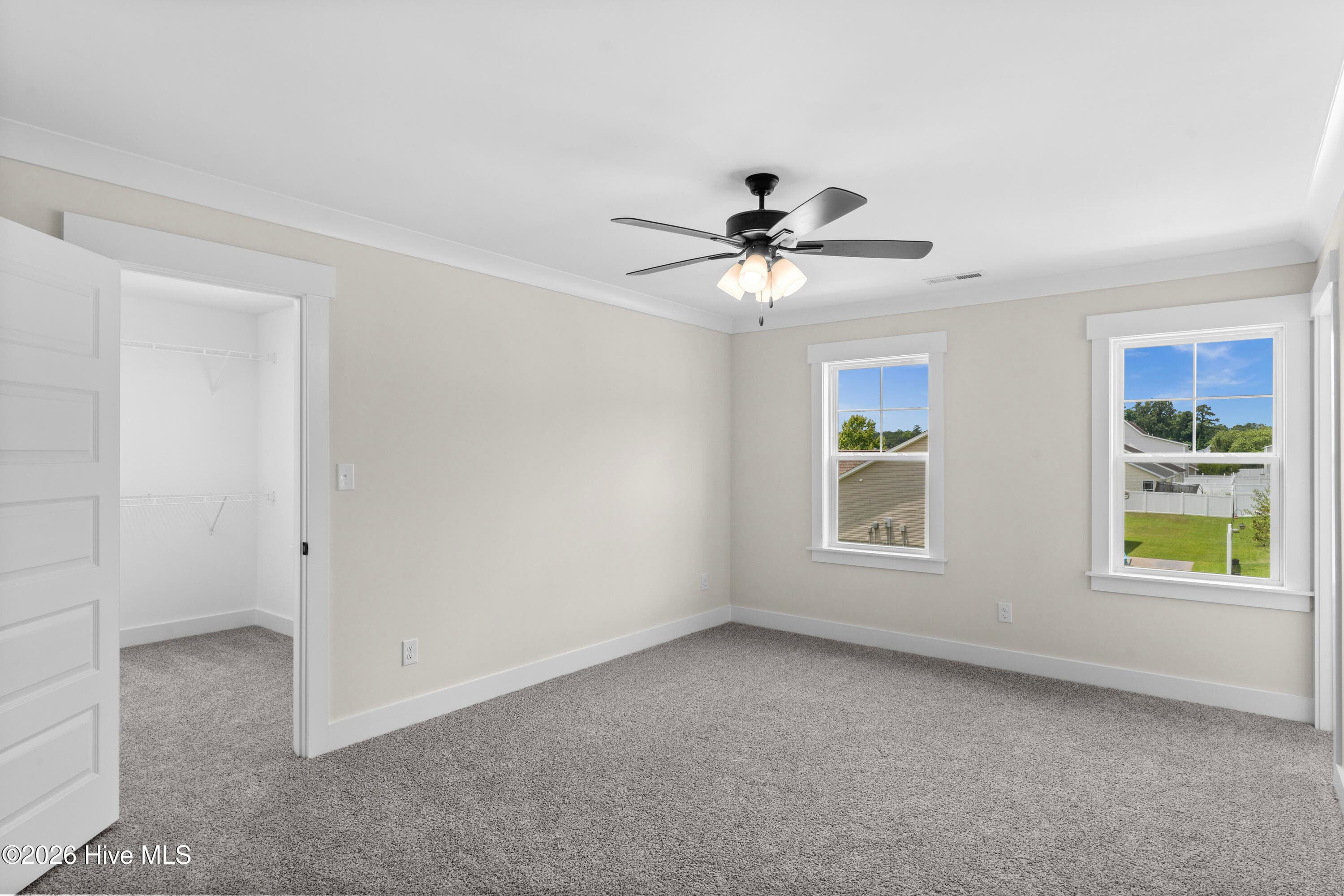 Single Family Residence at 318 Hawks Bluff Drive, New Bern, NC 28560, photo 37 of 109