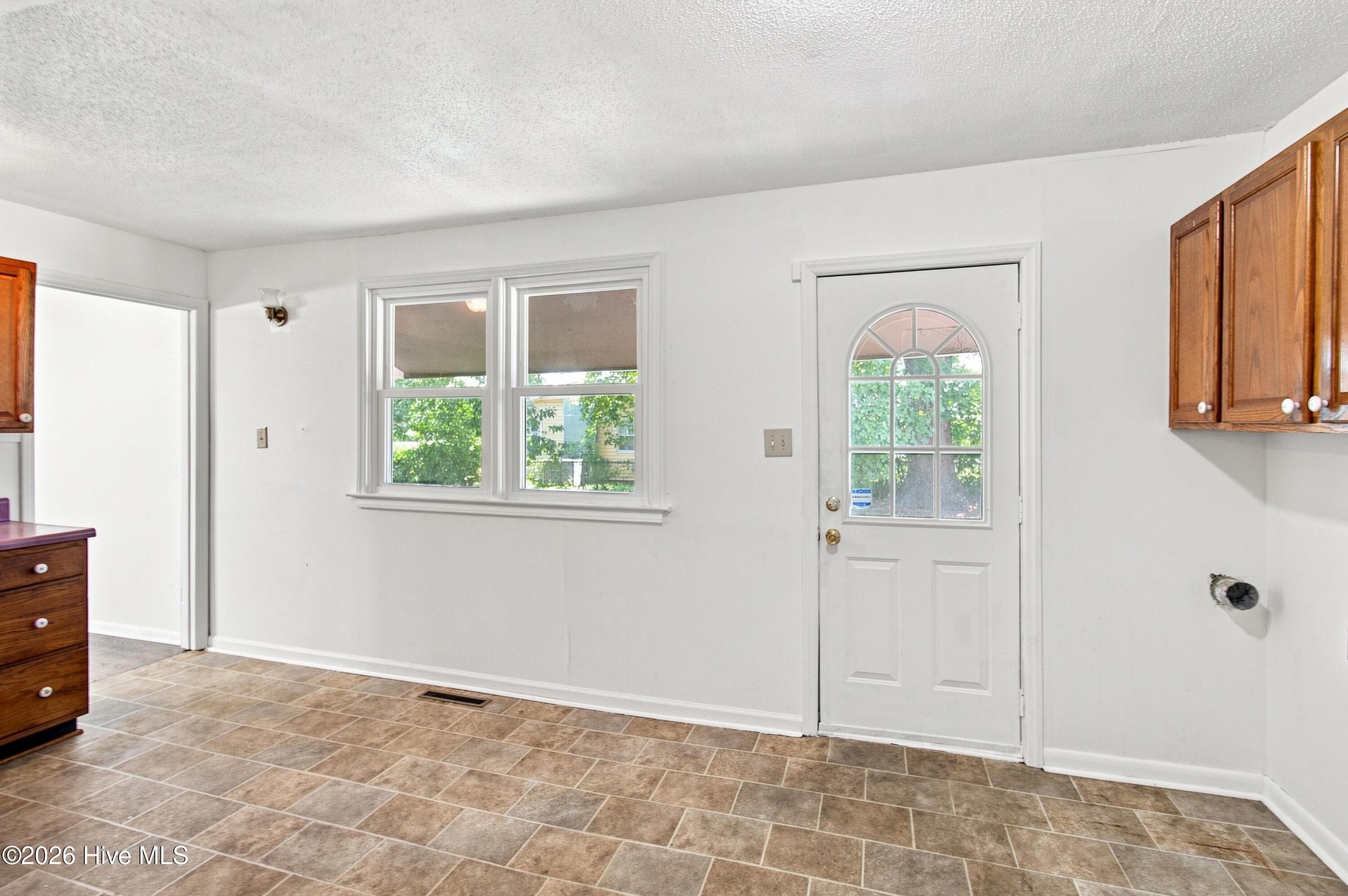 Single Family Residence at 302 Nelson Drive, Goldsboro, NC 27534, photo 18 of 38