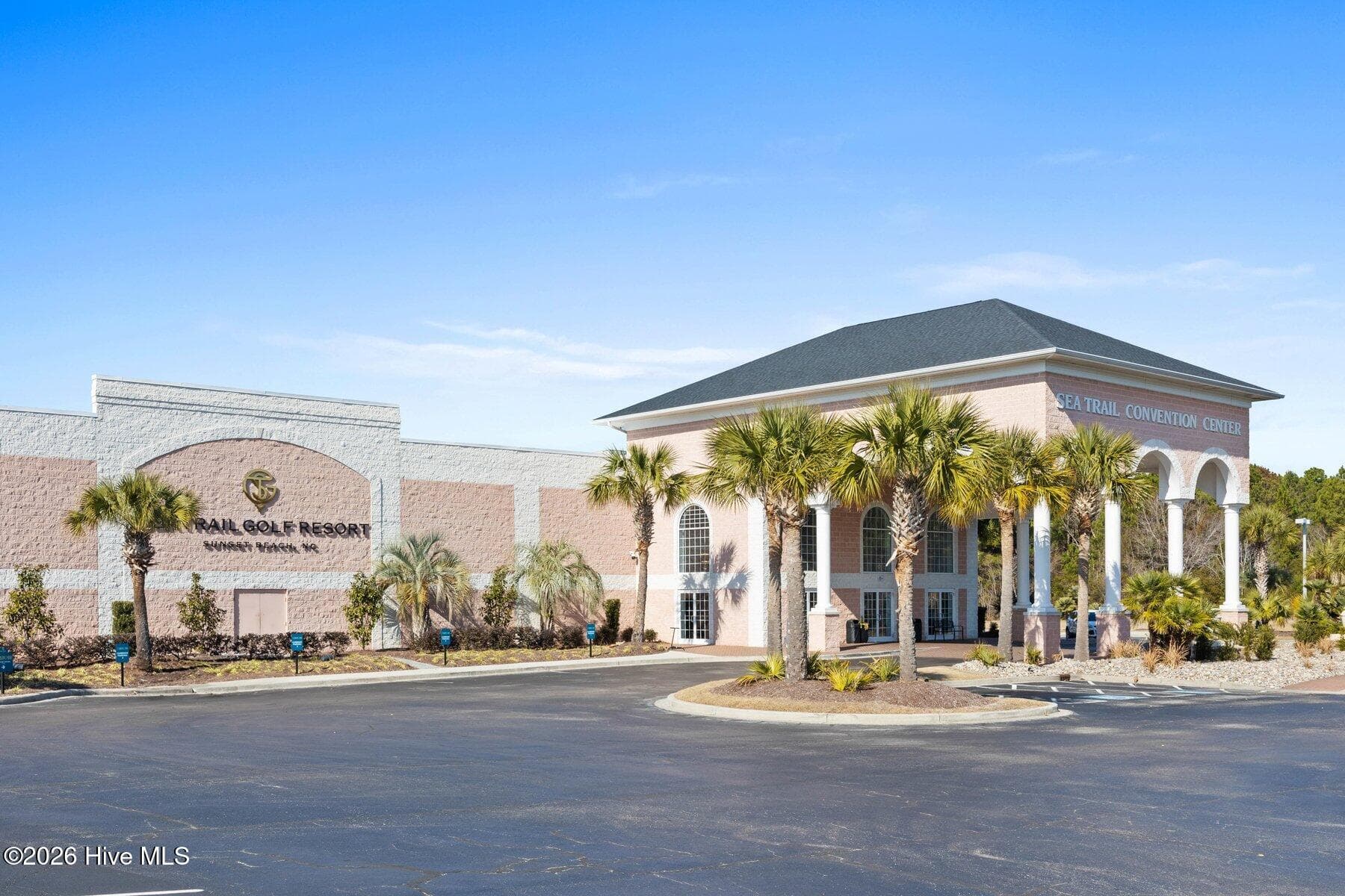 Convention Center - 219 Kings Trail 1303, Sunset Beach, NC 28468