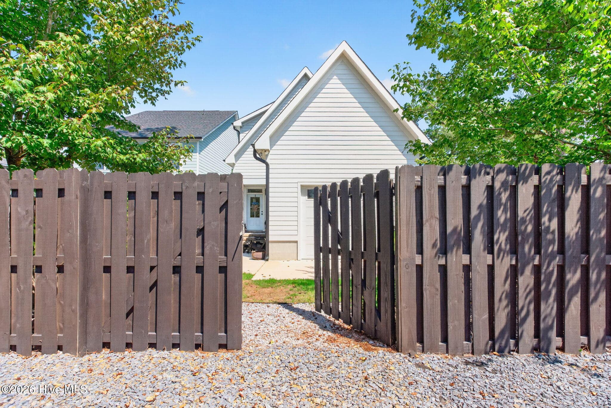 Single Family Residence at 1107 N Caswell Avenue, Southport, NC 28461, photo 52 of 72