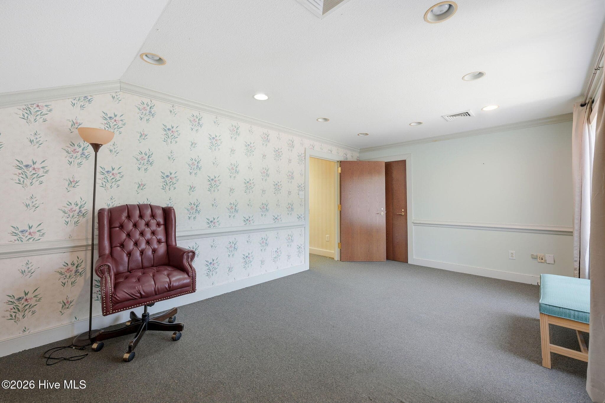 Commercial Sale at 612 Mccarthy Boulevard B, New Bern, NC 28562, photo 59 of 60