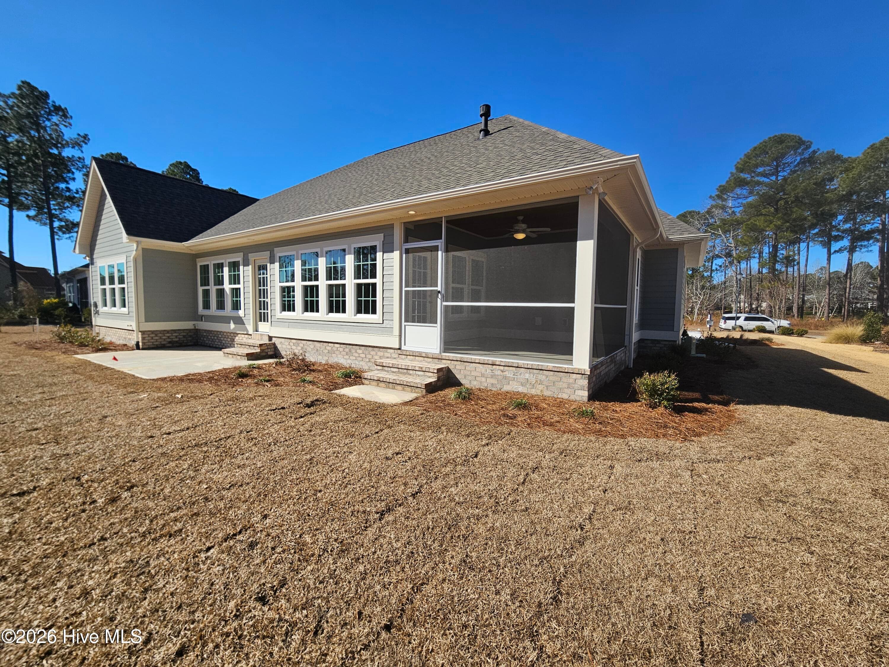 Single Family Residence at 660 Breezewood Drive SE, Bolivia, NC 28422, photo 18 of 86