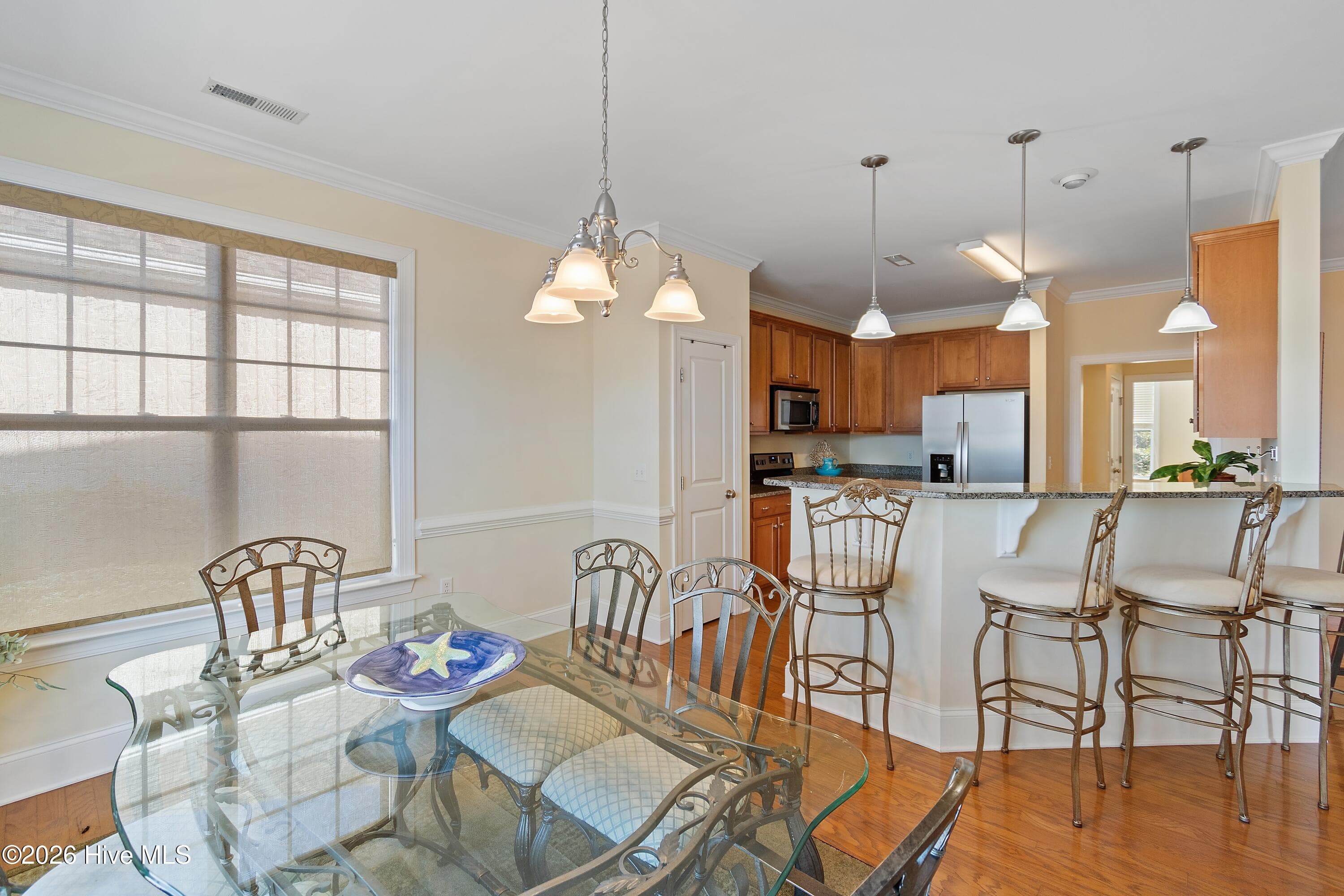 Single Family Residence at 1134 Endeavour Way SW, Ocean Isle Beach, NC 28469, photo 2 of 3