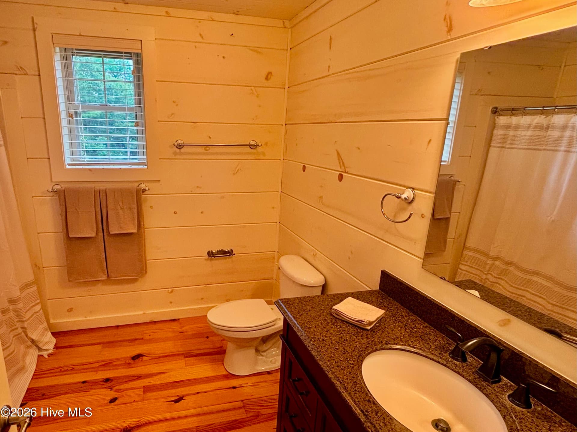 Single Family Residence at 8335 Sc 187, Iva, SC 29655, photo 12 of 17