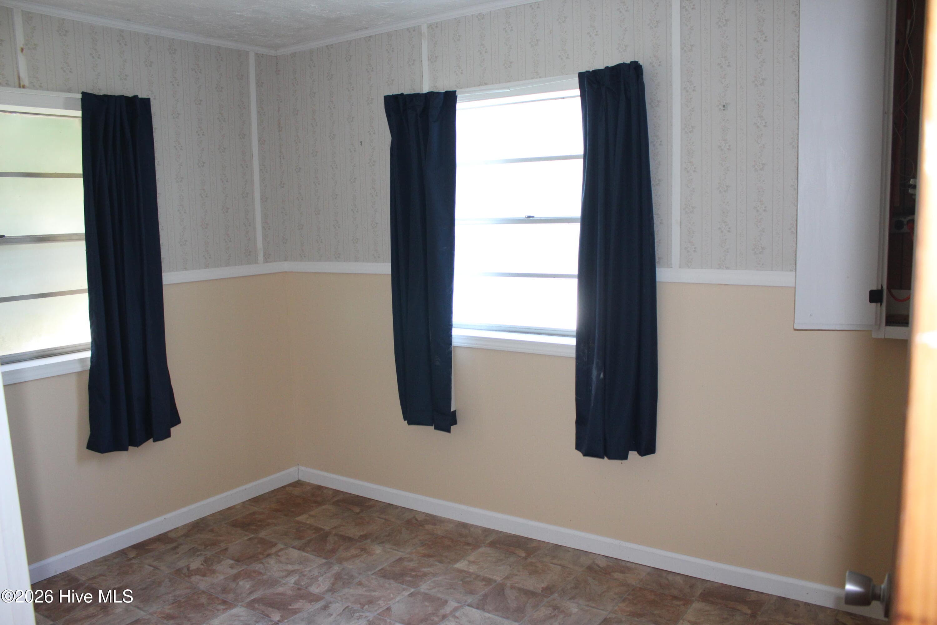 Commercial Sale at 275 W Us 70 Highway, Havelock, NC 28532, photo 11 of 15