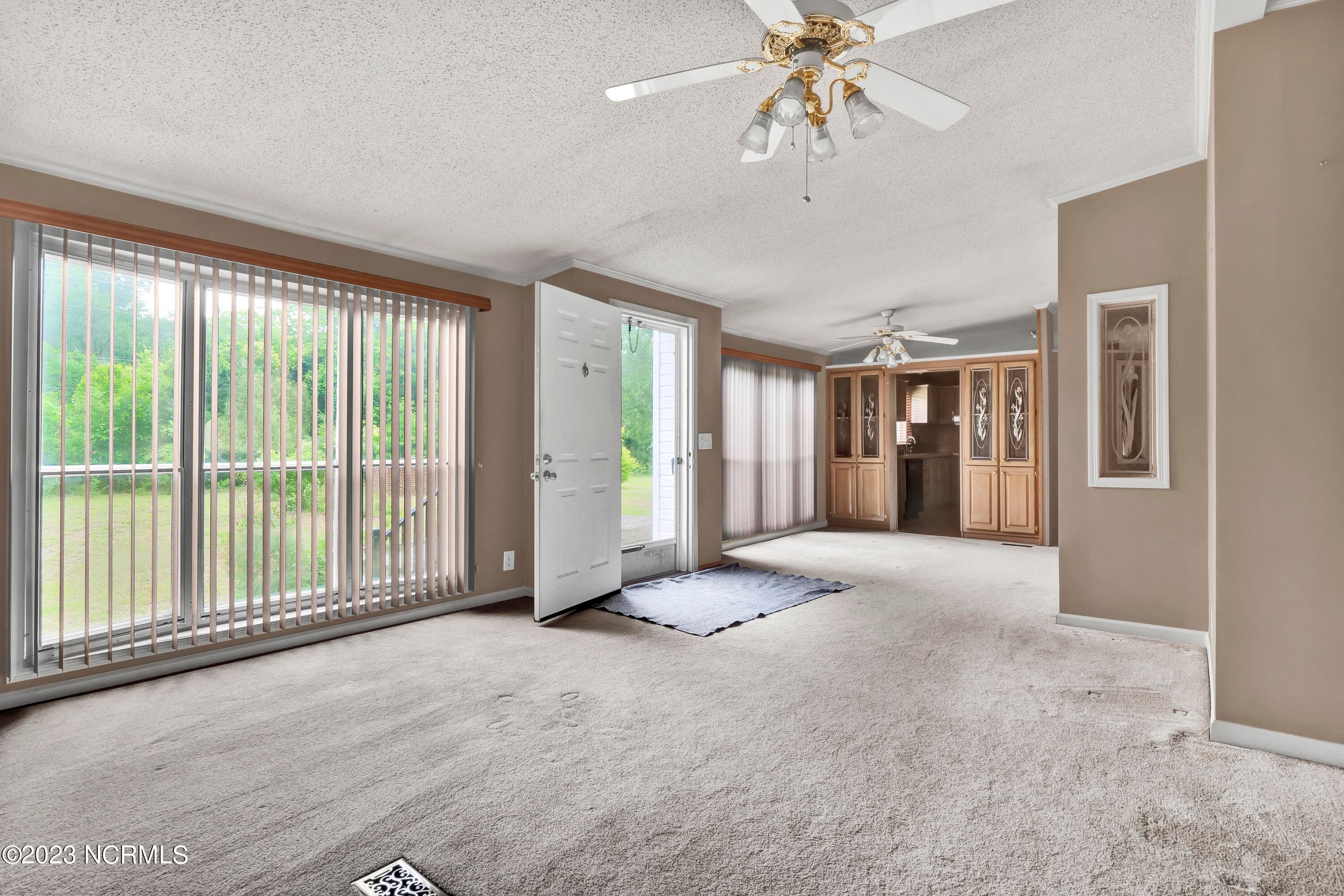 Single Family Residence at 2645 Scotts Hill Loop Road, Wilmington, NC 28411, photo 4 of 28