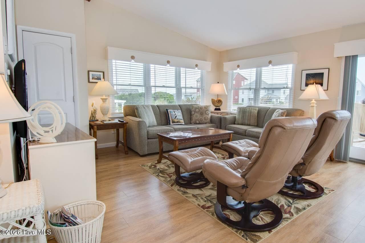 Living Area - 6820 Ocean Drive, Emerald Isle, NC 28594
