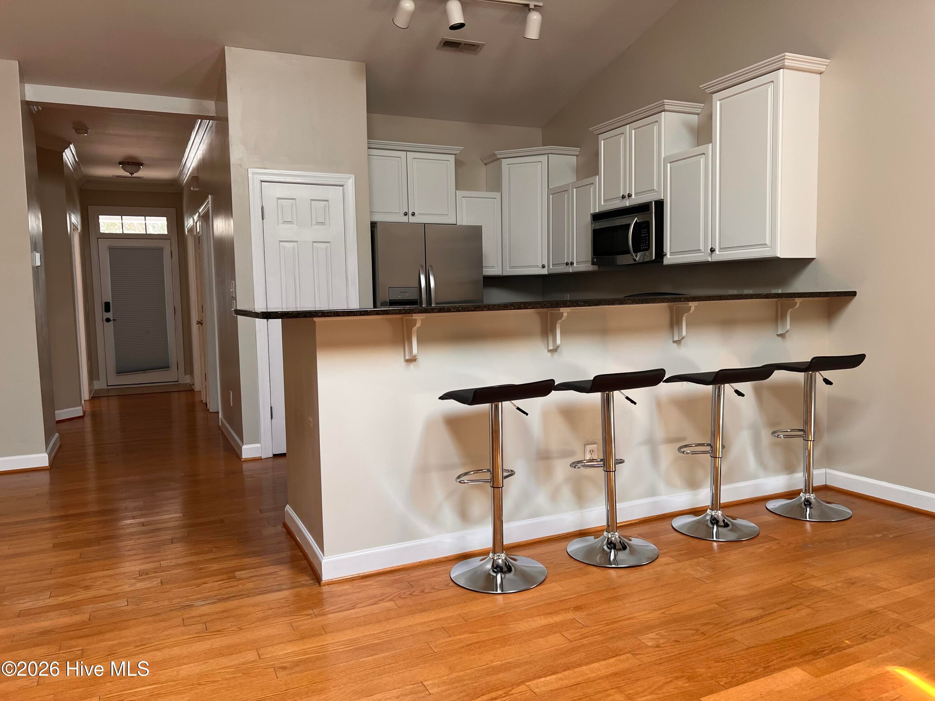 Townhouse at 5322 Christian Drive, Wilmington, NC 28403, photo 5 of 14