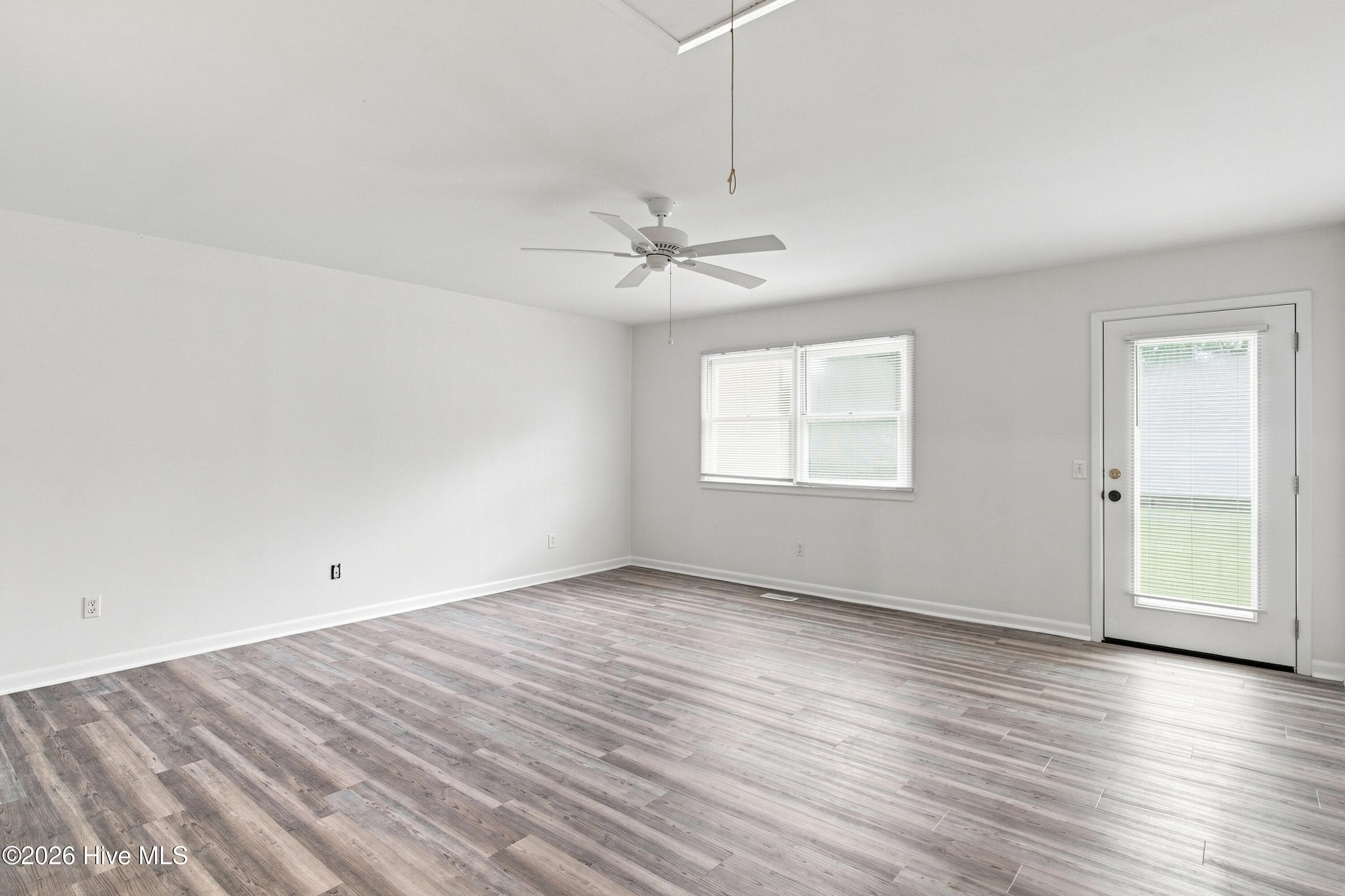 Townhouse at 1800 Eastwood Road Apt 253, Wilmington, NC 28403, photo 26 of 43