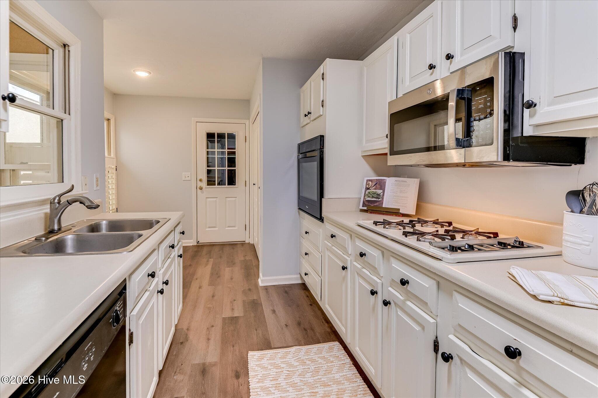 Townhouse at 2827 Springwood Drive, Augusta, GA 30909, photo 18 of 56
