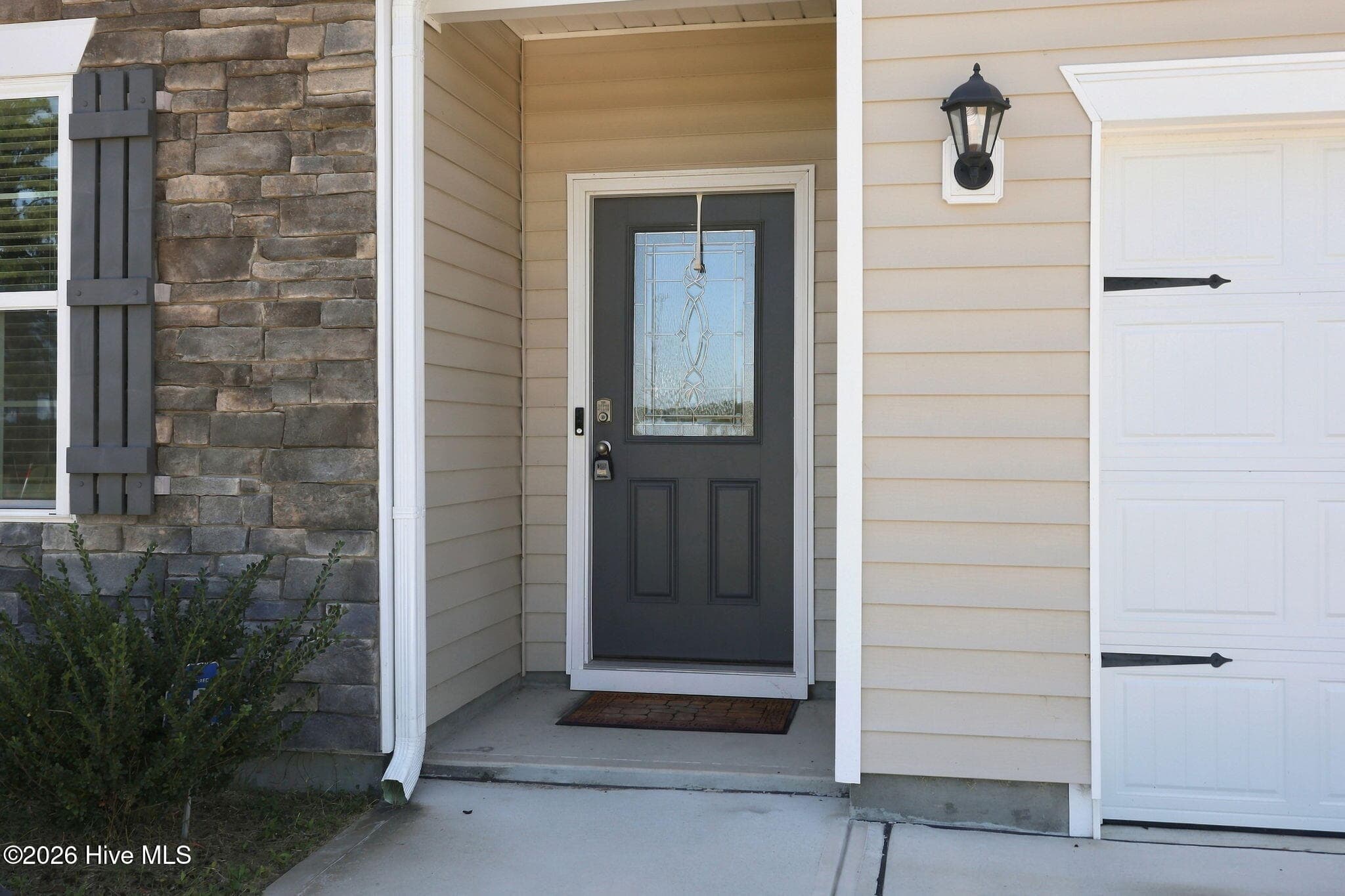 Single Family Residence at 2128 Nc Highway 102, Ayden, NC 28513, photo 7 of 47