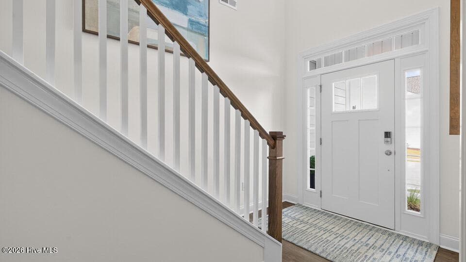 Single Family Residence at 1024 Martin Farms Boulevard, Aberdeen, NC 28315, photo 2 of 28