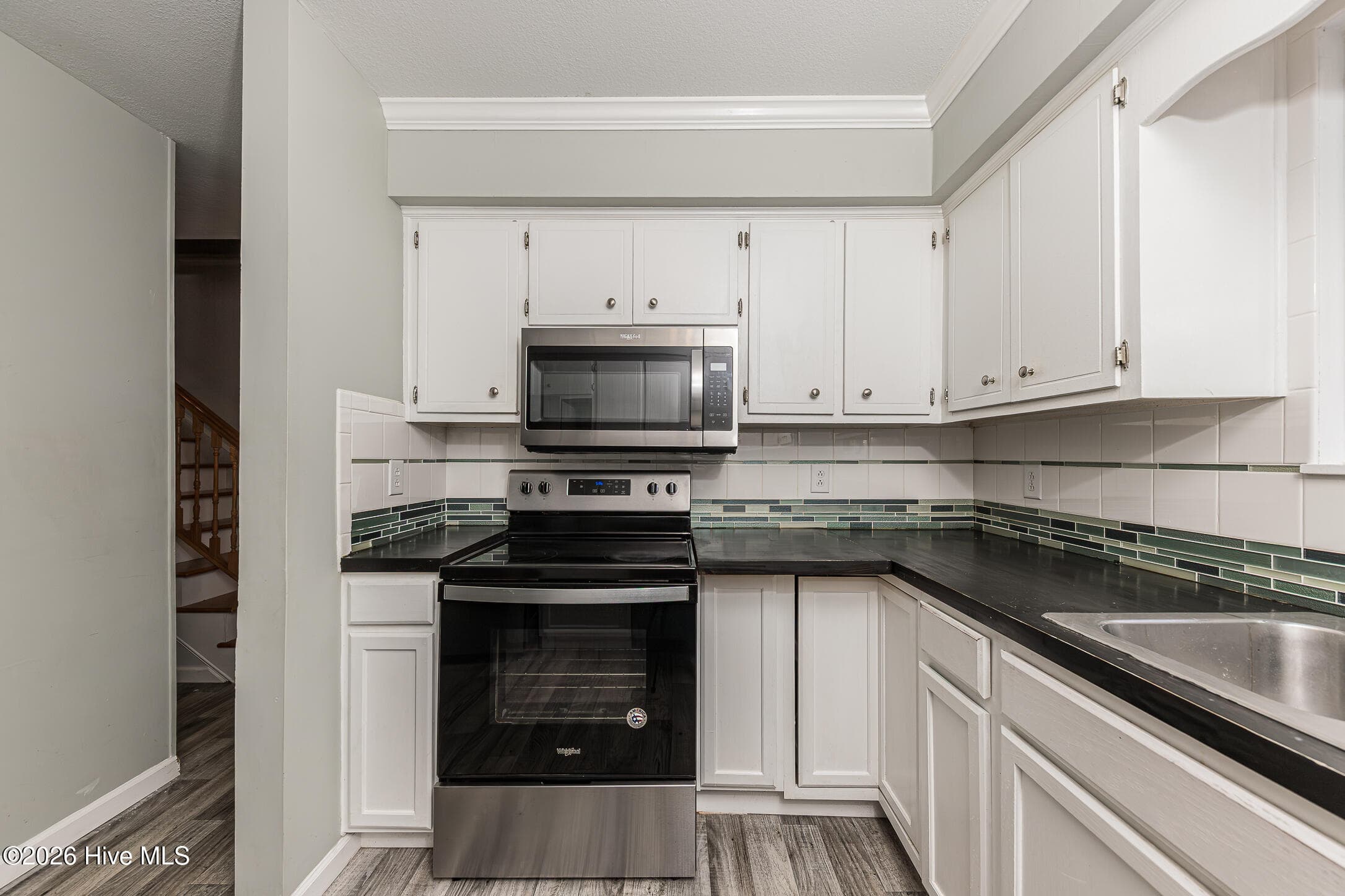 Townhouse at 97 Quarterdeck, New Bern, NC 28562, photo 21 of 71