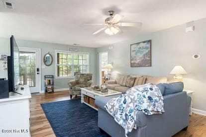 Single Family Residence at 303 Osprey Ridge Court, Emerald Isle, NC 28594, photo 7 of 23