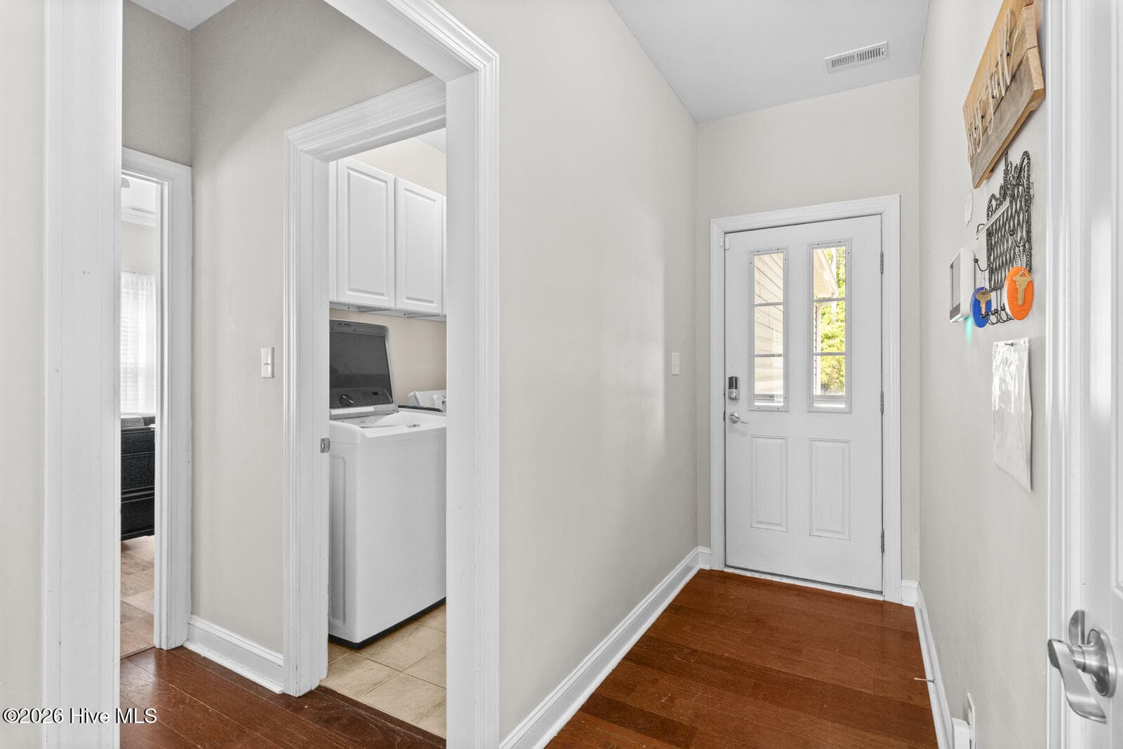 Single Family Residence at 252 Derby Downs Drive, Sneads Ferry, NC 28460, photo 13 of 47