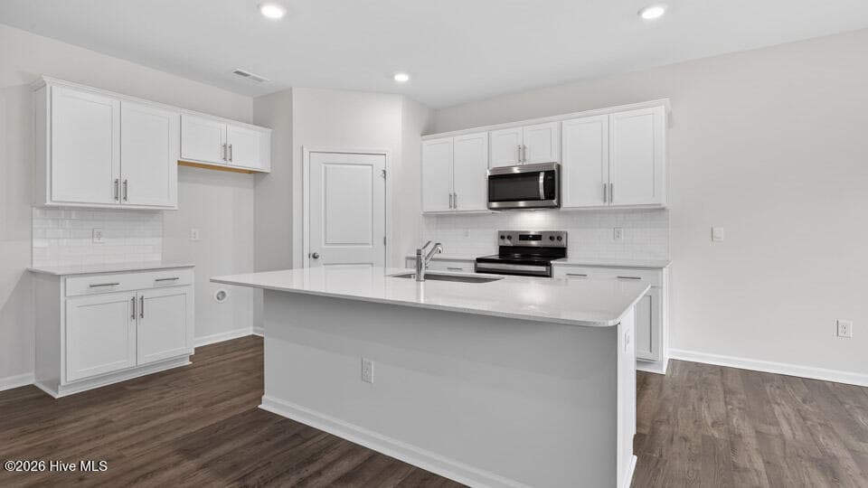 Single Family Residence at 190 Charlies Bend Way, Spring Lake, NC 28390, photo 14 of 84