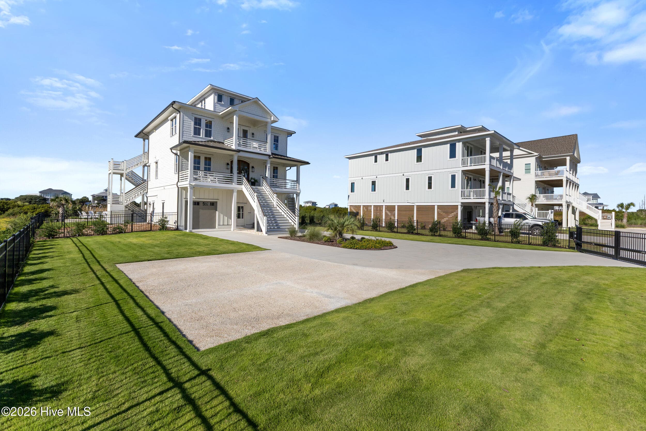 Single Family Residence at 405 New River Inlet Road, North Topsail Beach, NC 28460, photo 7 of 96