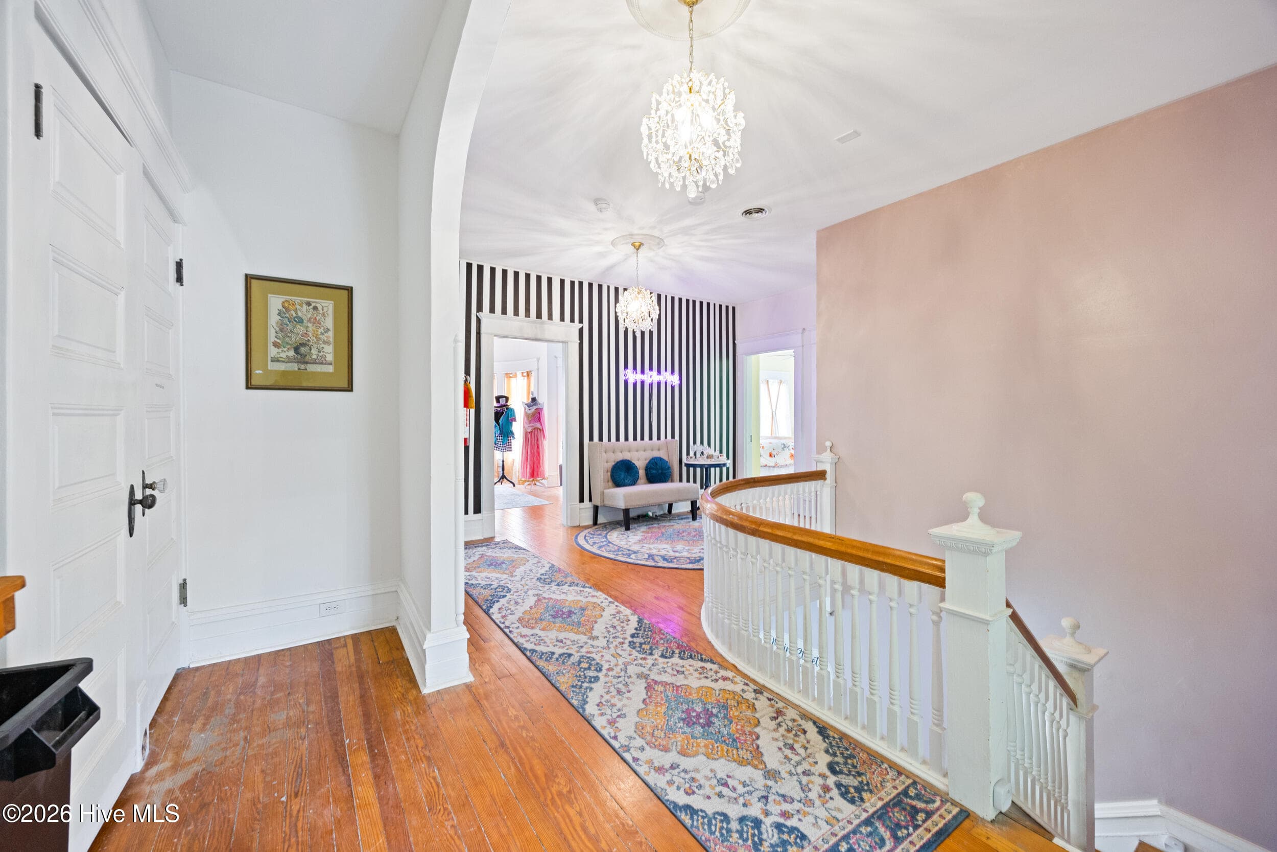 Single Family Residence at 104 W Main Street, Elizabeth City, NC 27909, photo 3 of 3