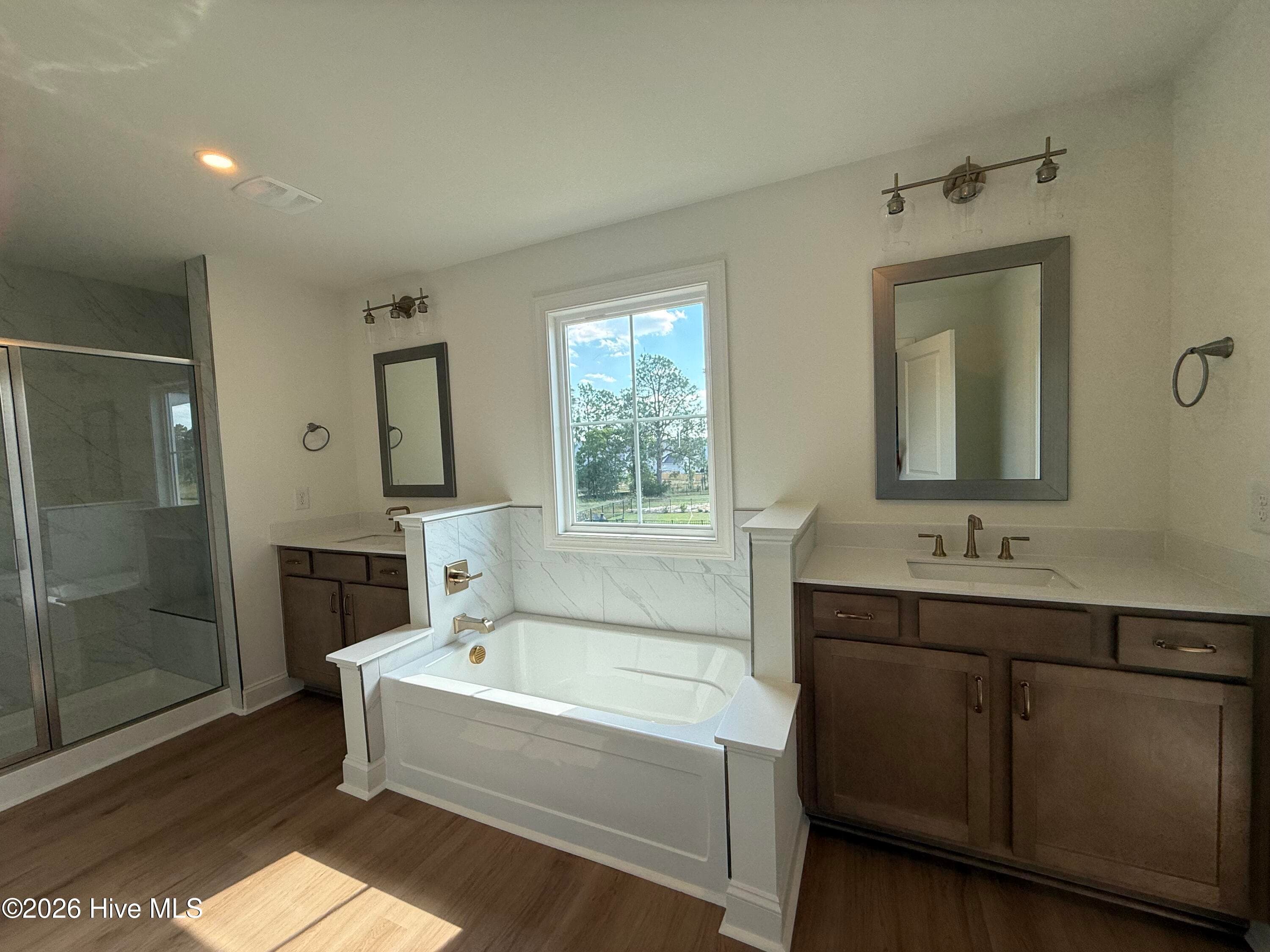 Owners Bath - 510 Amersham Road, Carthage, NC 28327