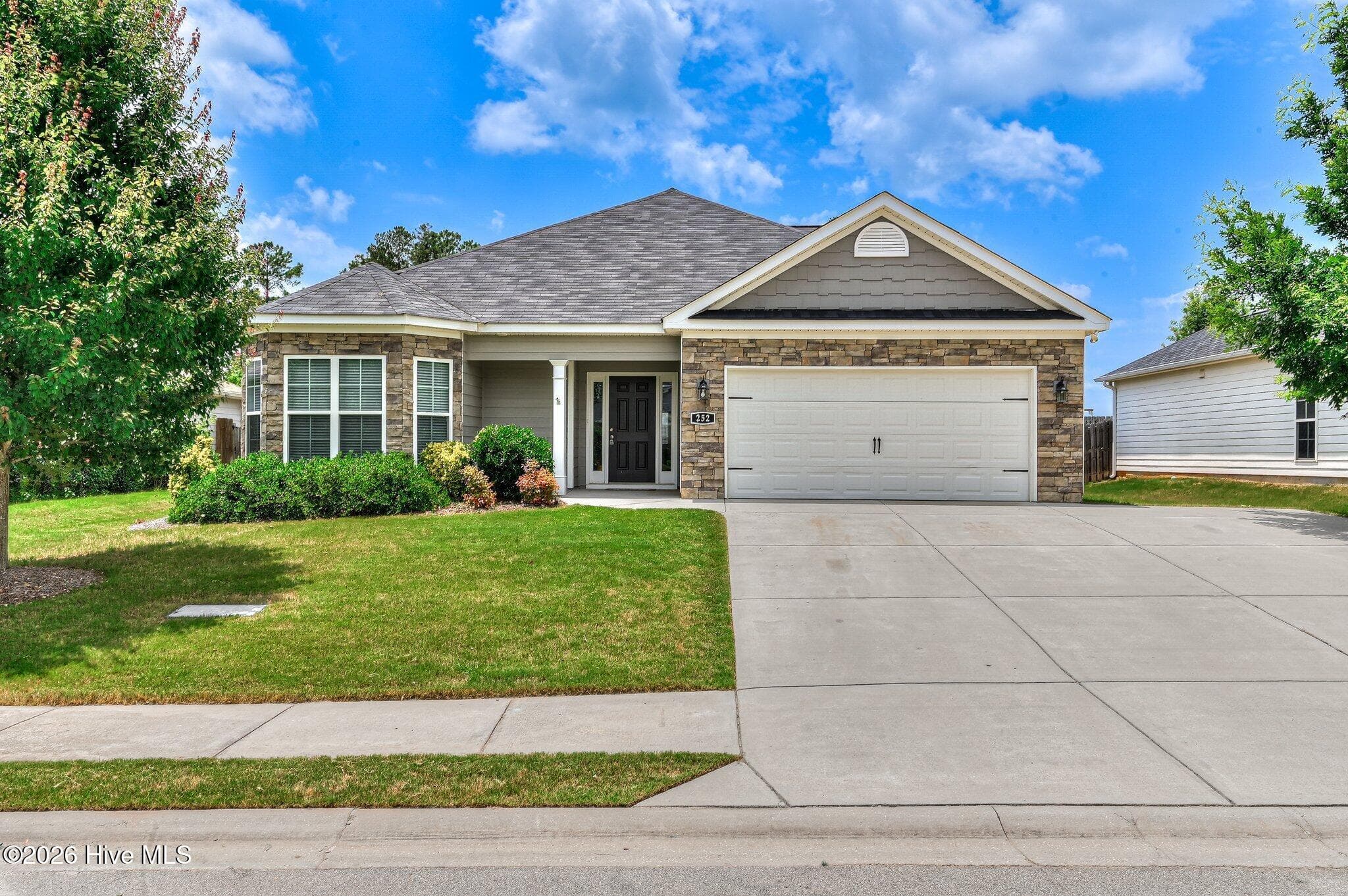 Single Family Residence at 252 Carlow Drive, Grovetown, GA 30813, photo 2 of 39