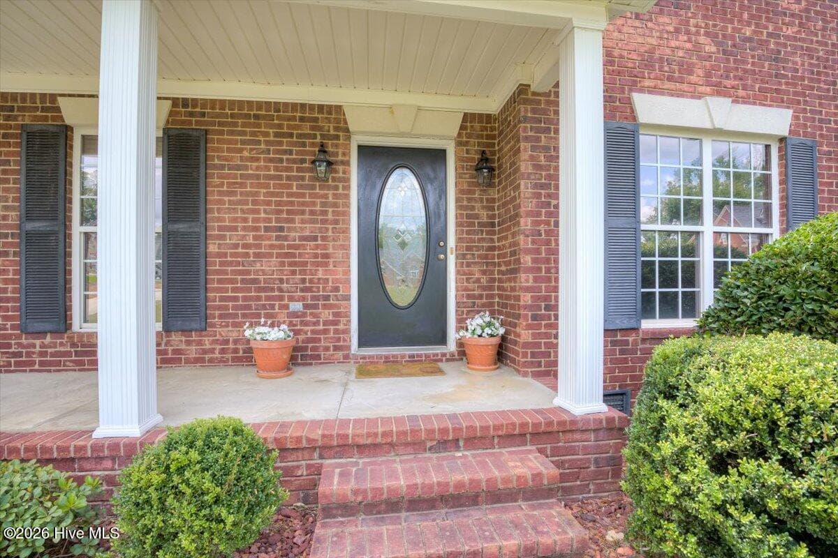 Single Family Residence at 304 Cimarron Place, Martinez, GA 30907, photo 3 of 57