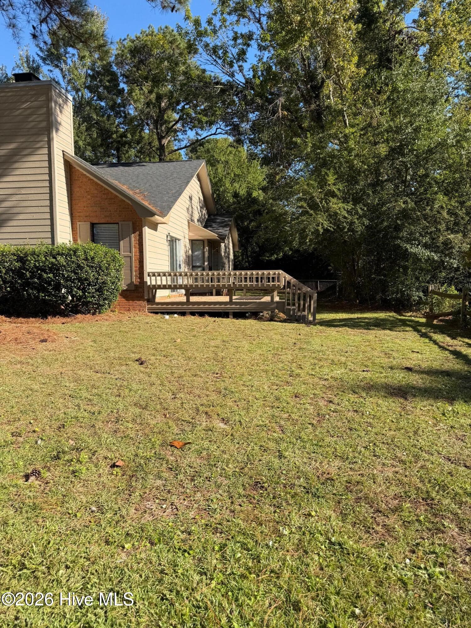 Single Family Residence at 7012 N Northbend Road, Wilmington, NC 28411, photo 5 of 35