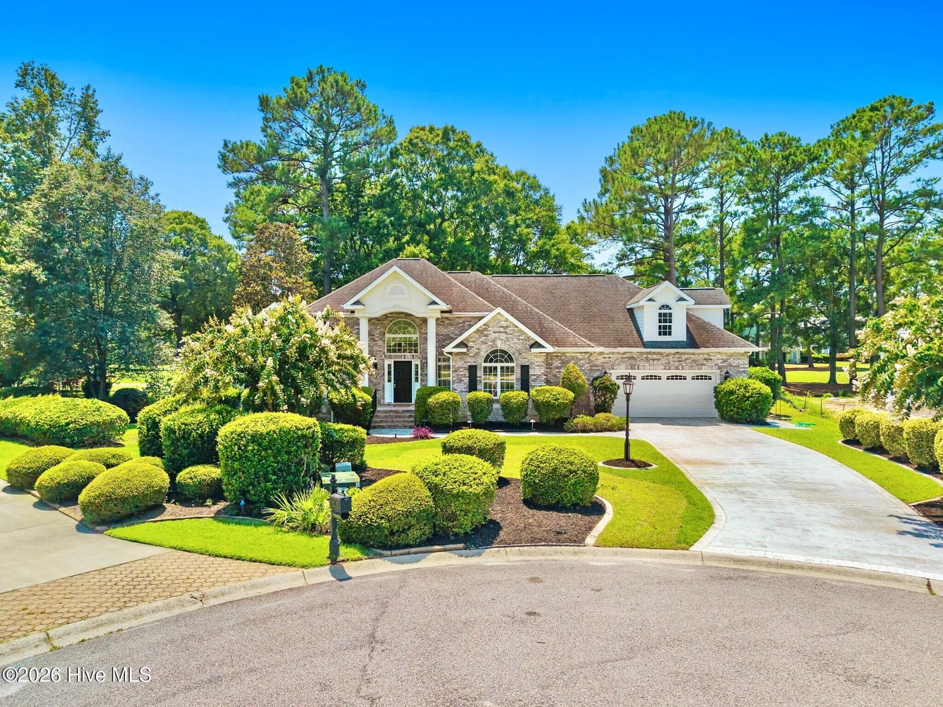 Single Family Residence at 8915 Rosewood Court NW, Calabash, NC 28467, photo 3 of 80