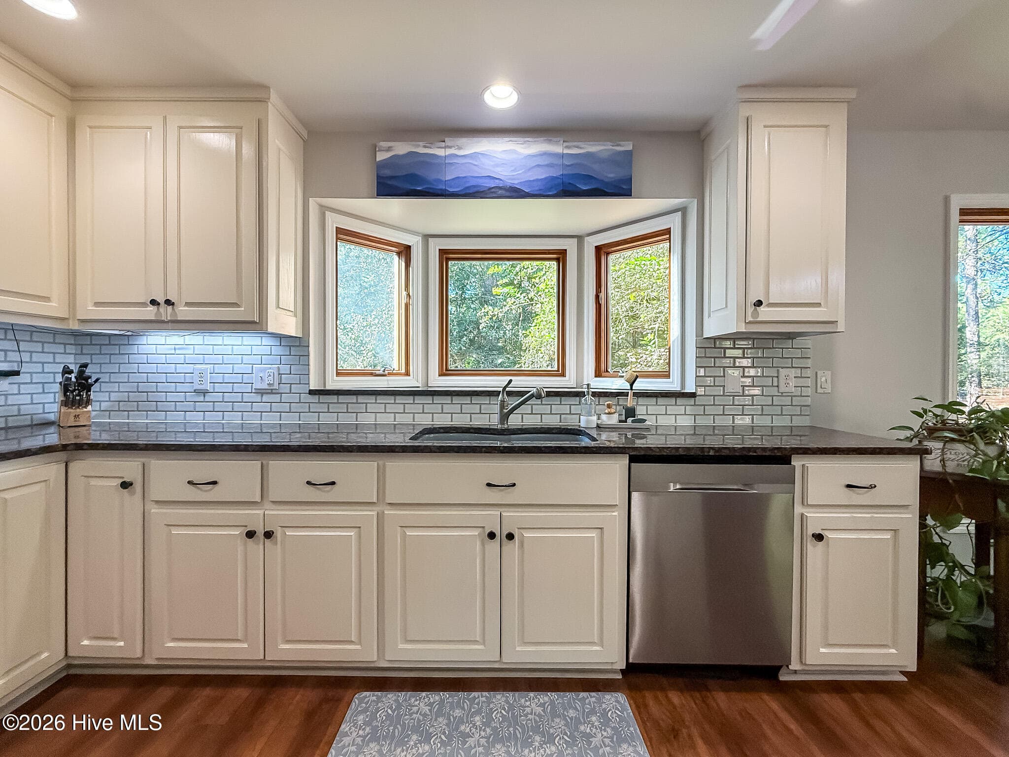 Single Family Residence at 186 James Drive, West End, NC 27376, photo 28 of 117