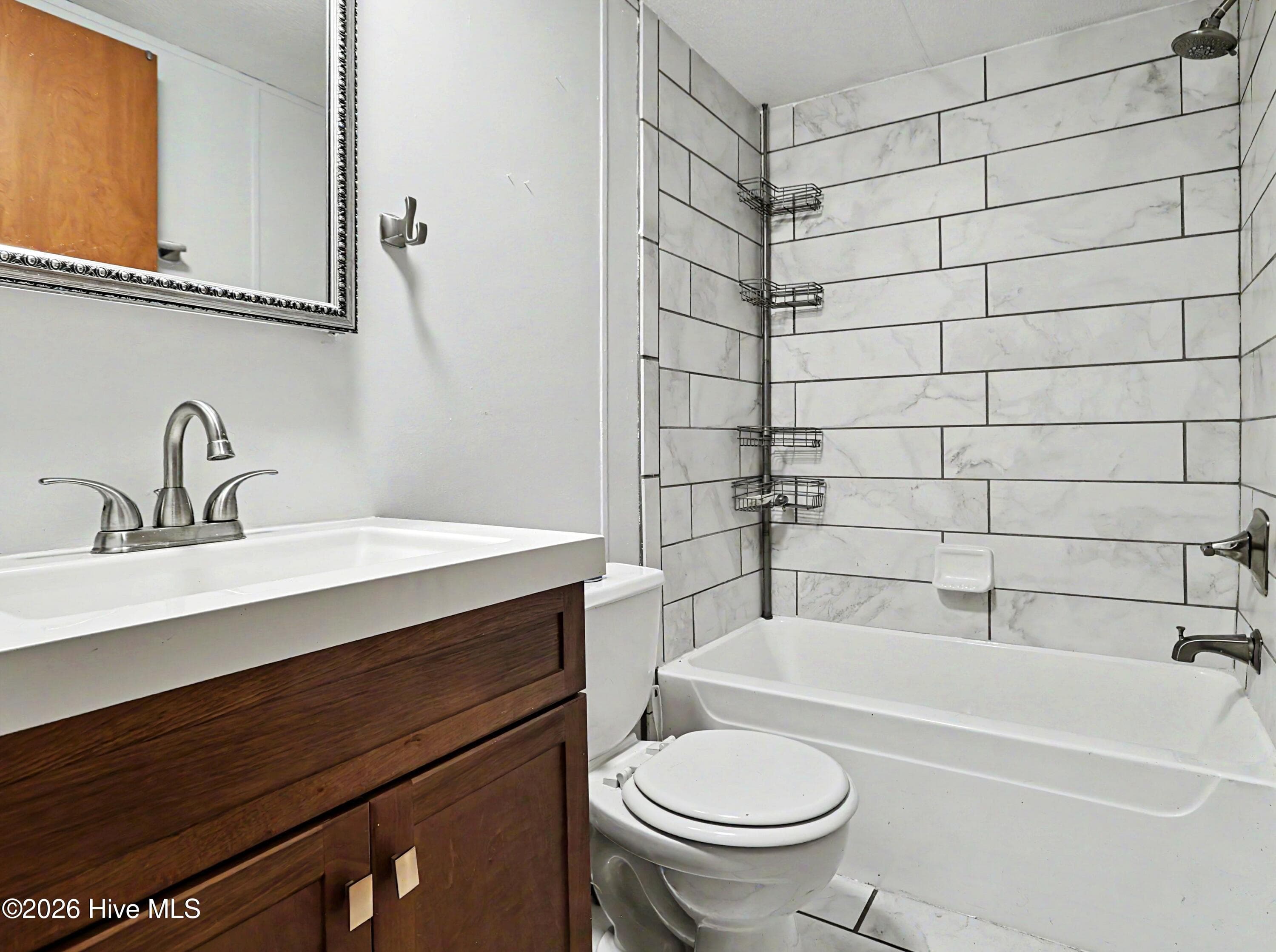 Manufactured Home at 3215 Herthwood Place SW, Supply, NC 28462, photo 15 of 36