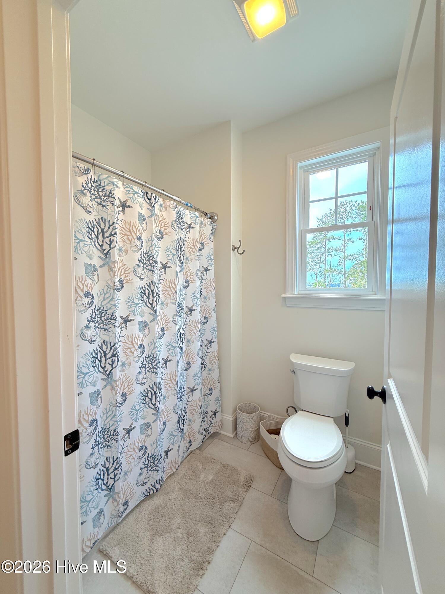 Single Family Residence at 122 Windy Point, Belhaven, NC 27810, photo 11 of 124