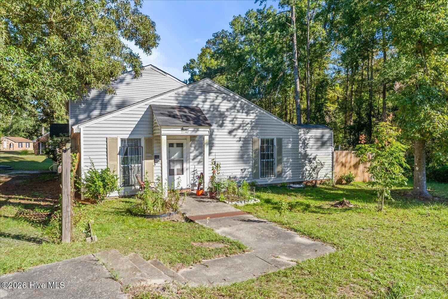 Single Family Residence at 2246 Winston Way, Augusta, GA 30906, photo 2 of 10