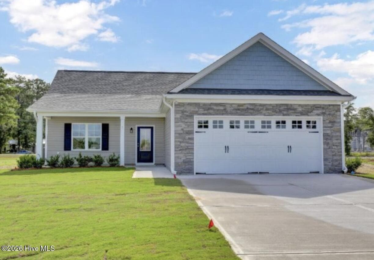 Single Family Residence at 42 Peach Court, Burgaw, NC 28425, photo 3 of 32