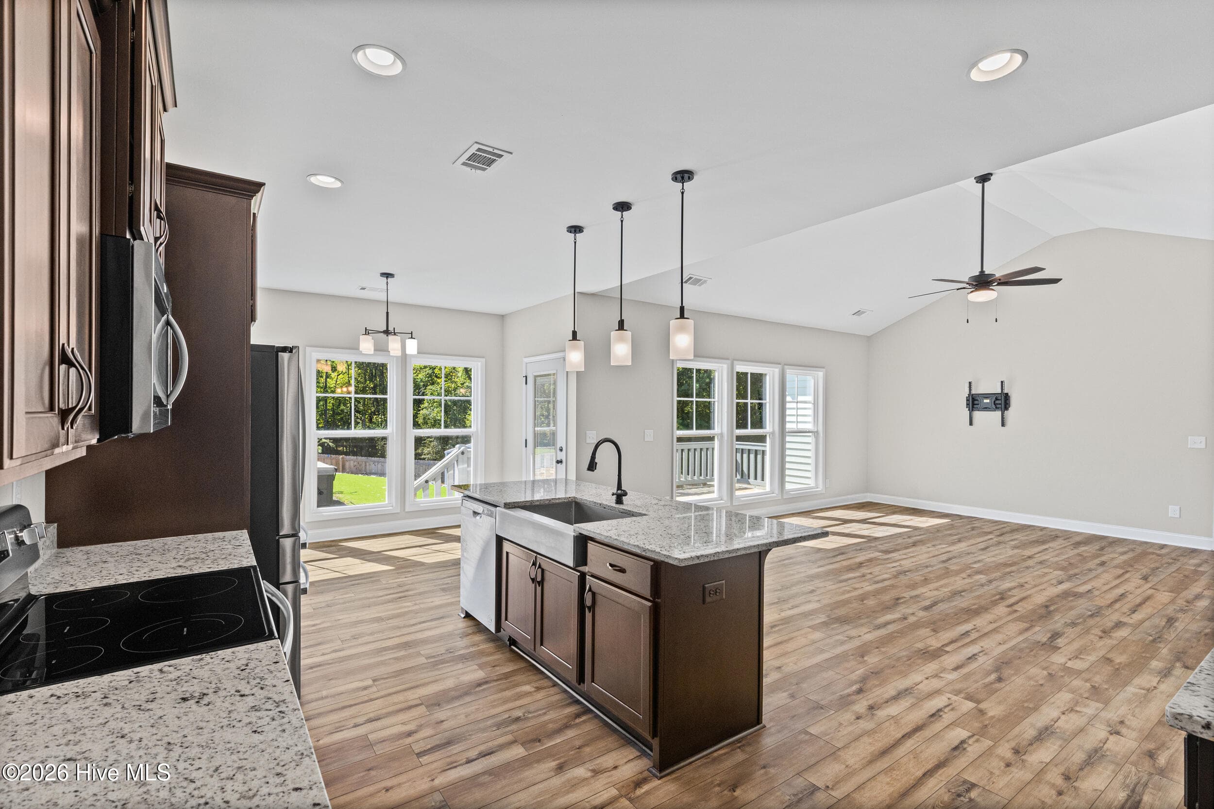 Single Family Residence at 510 N Bypass W, Washington, GA 30673, photo 12 of 50