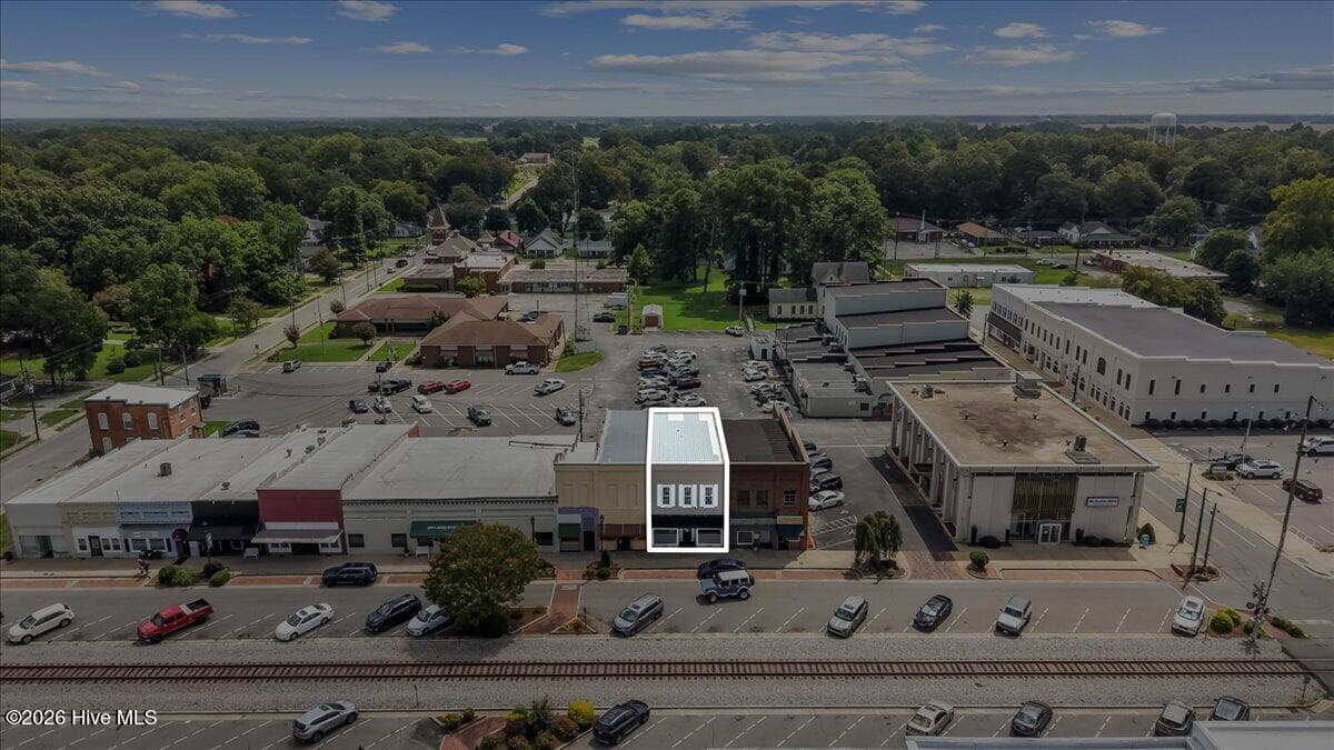 Business at 114 N Center Street, Mount Olive, NC 28365, photo 18 of 39