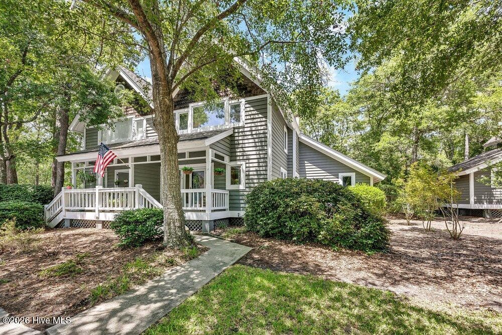 Townhouse at 818 Indigo Village Court, Southport, NC 28461, photo 4 of 45
