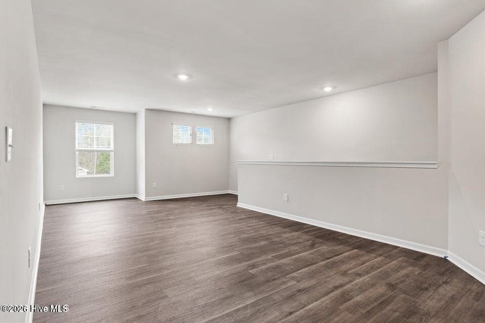 Single Family Residence at 717 Helm Drive, New Bern, NC 28560, photo 10 of 25