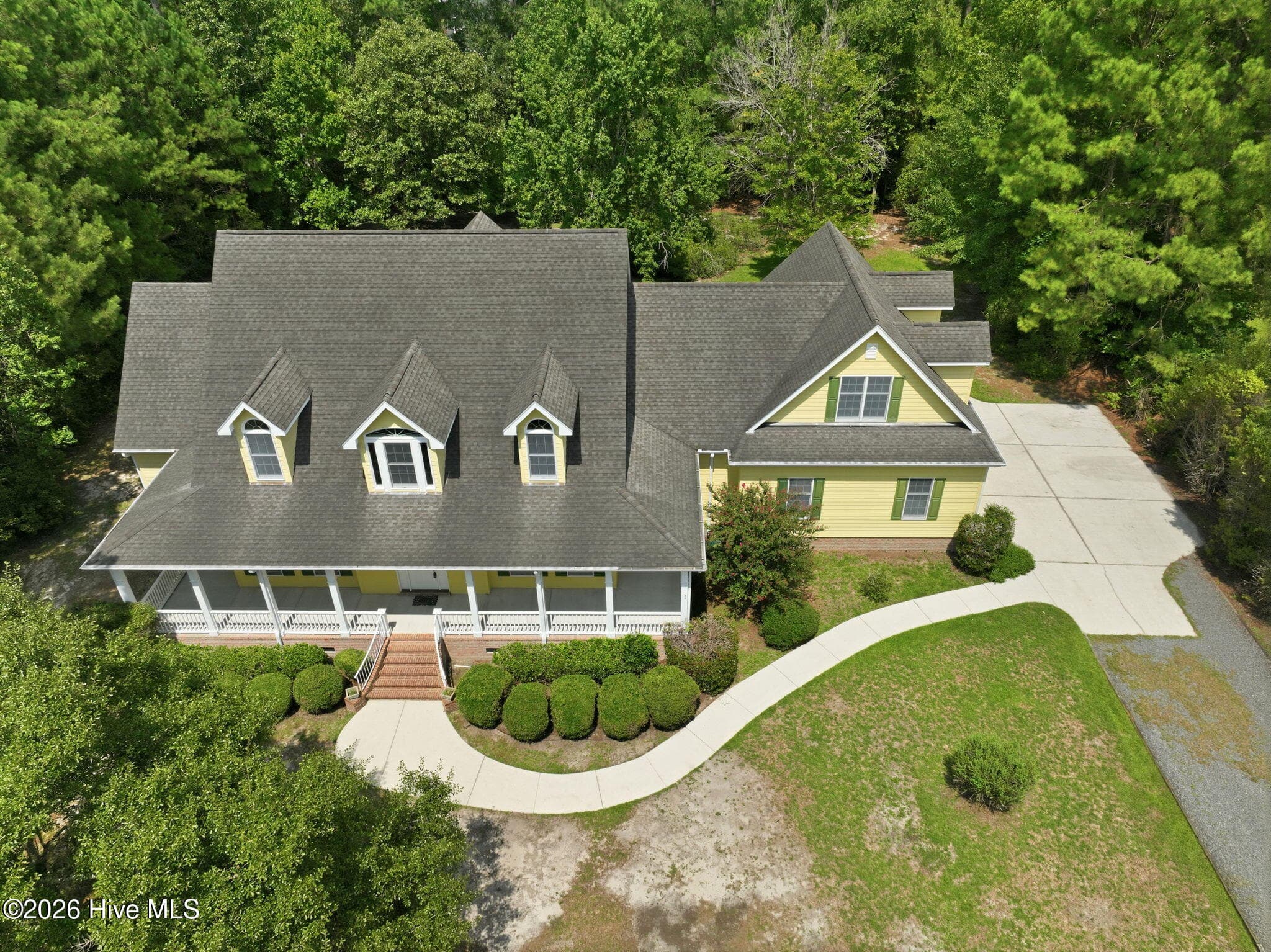 Single Family Residence at 303 Creekview Drive, Hampstead, NC 28443, photo 3 of 56