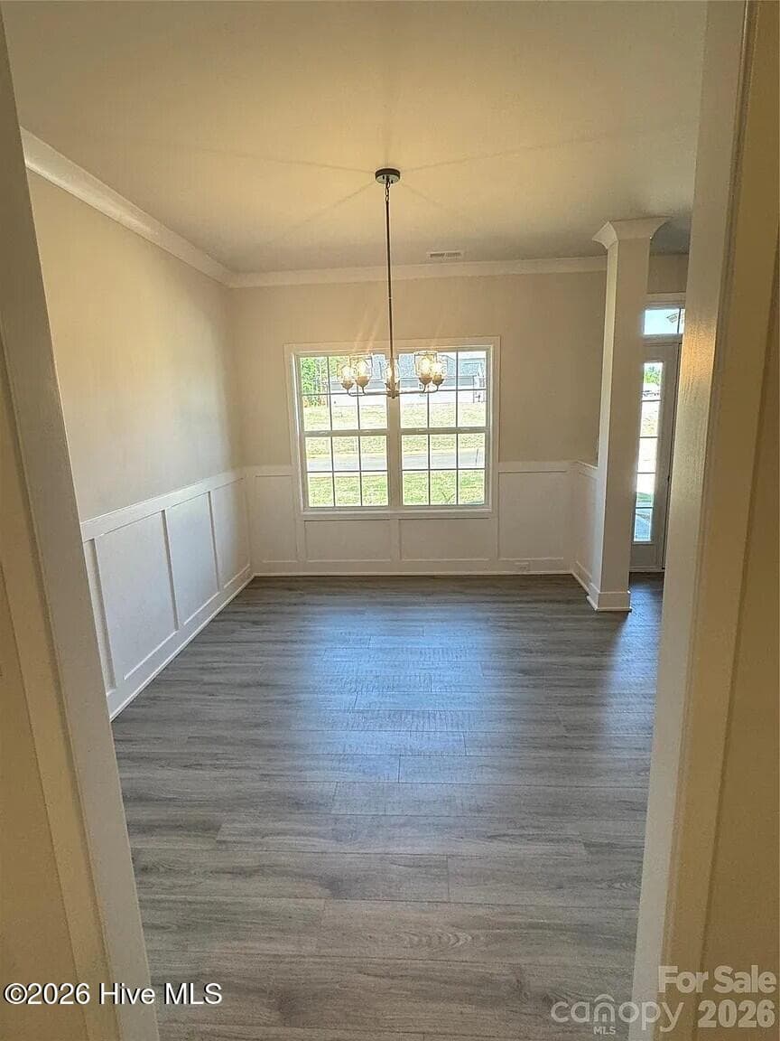 Photos of same floor plan in a different community. Colors trim packages may vary. - 106 Shoal Lane, New Bern, NC 28562