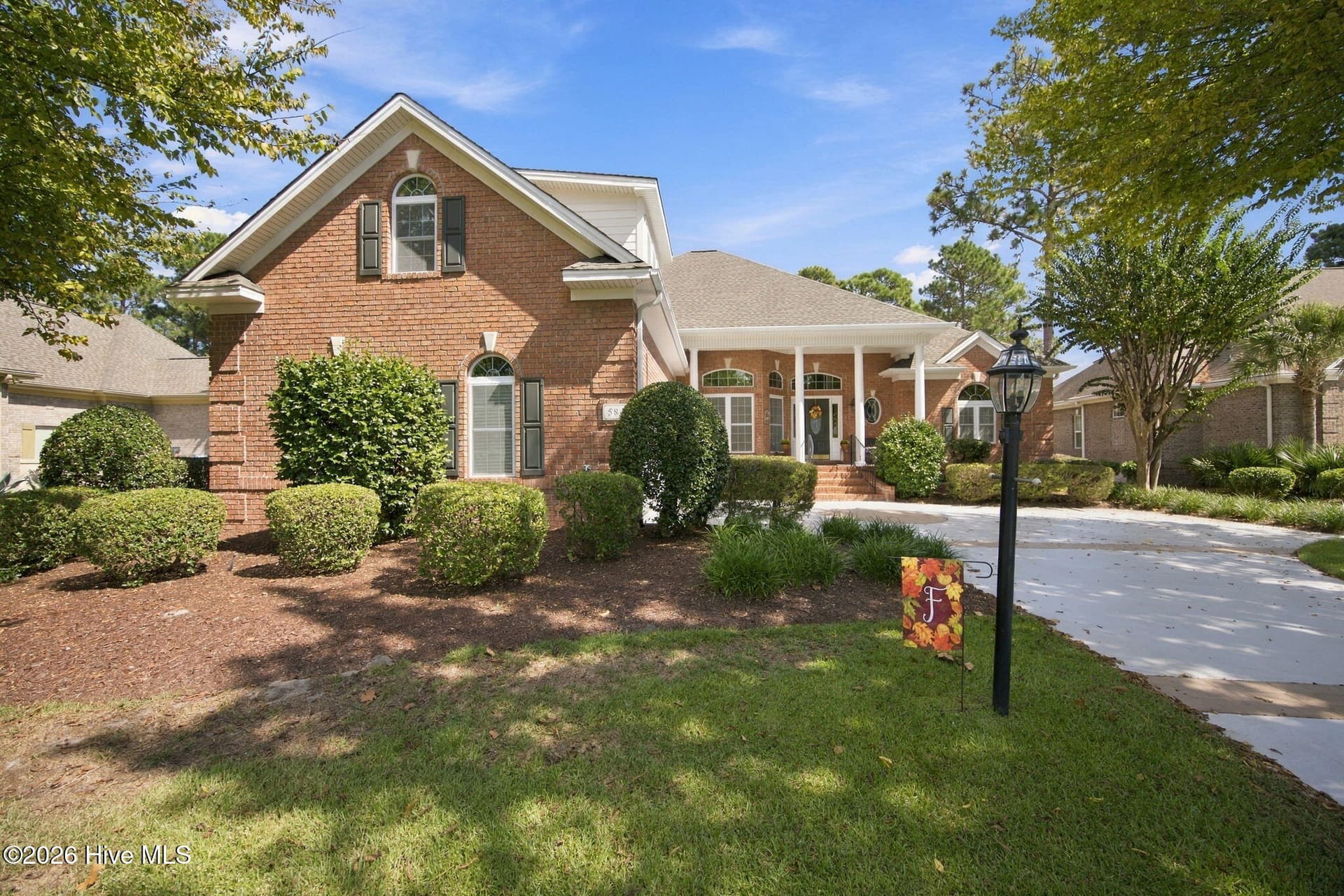 584 Dartmoor Way SW, Ocean Isle Beach, NC 28469