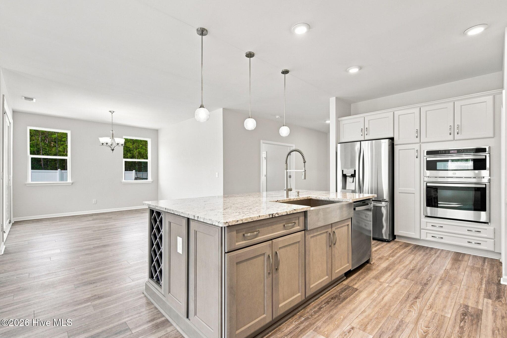 Single Family Residence at 609 Edgeside Drive SE, Bolivia, NC 28422, photo 10 of 67