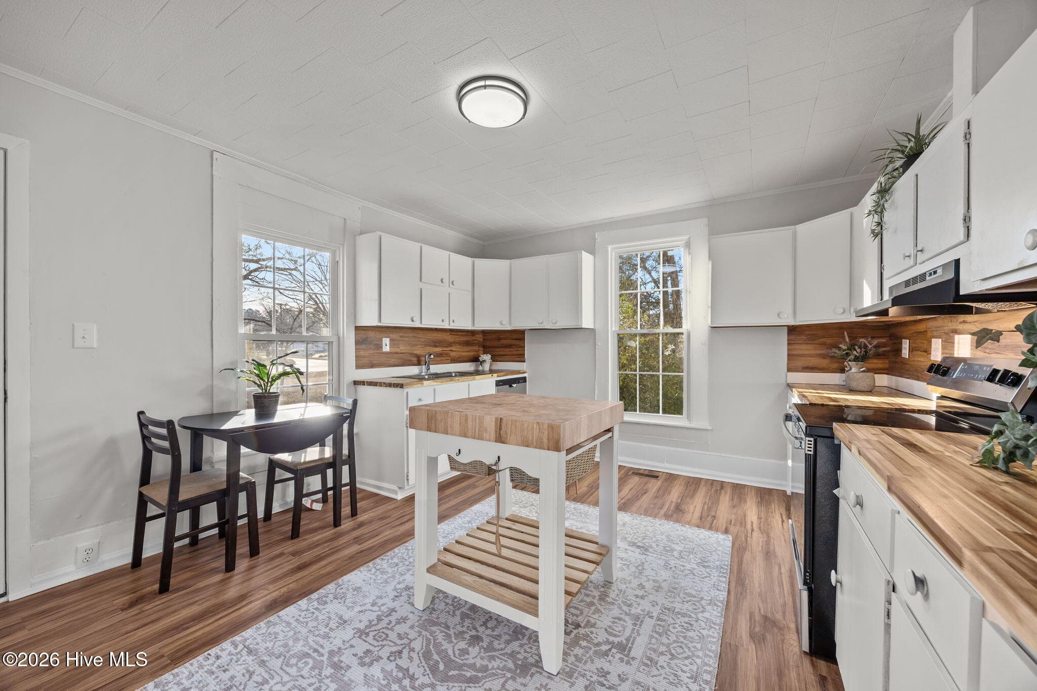 kitchen with island - 809 Church Street, Scotland Neck, NC 27874