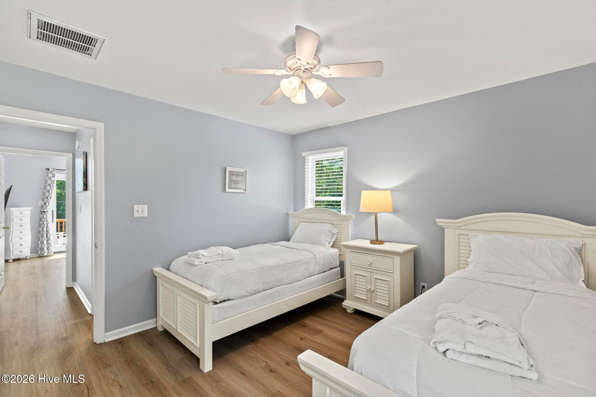 Single Family Residence at 9258 Osprey Ridge Drive, Emerald Isle, NC 28594, photo 20 of 49
